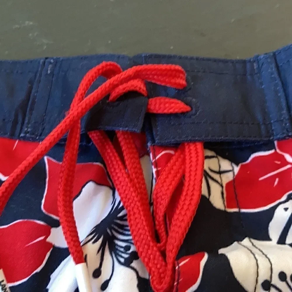 Land’s End men’s Floral better board Swim Shorts floral  blue red white tie L